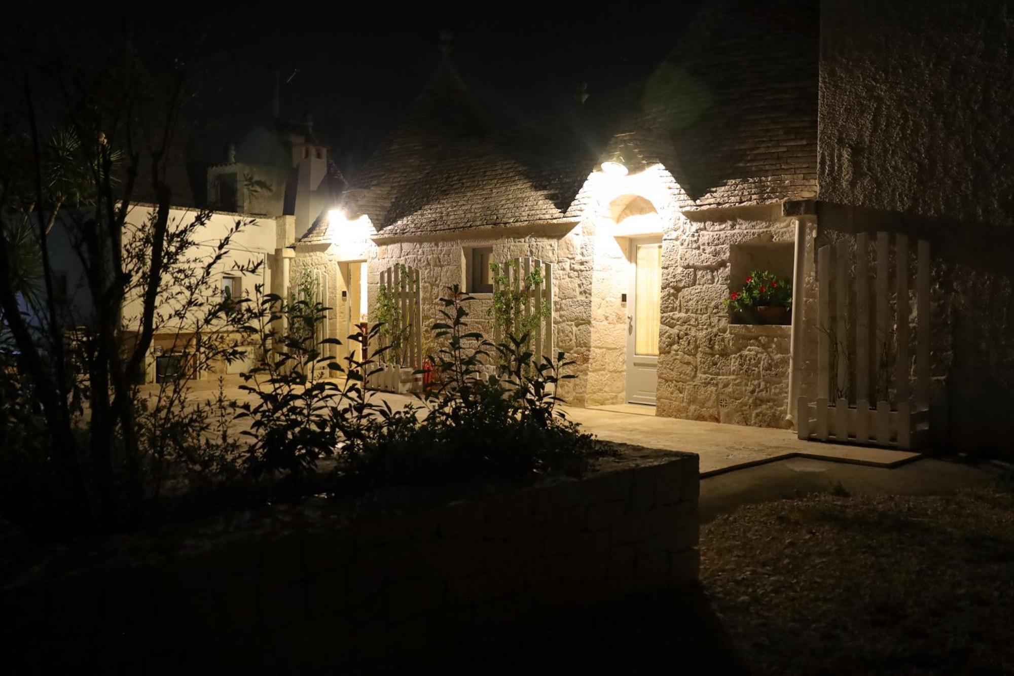 Вилла I Trulli Di Nonno Battista Локоротондо Экстерьер фото